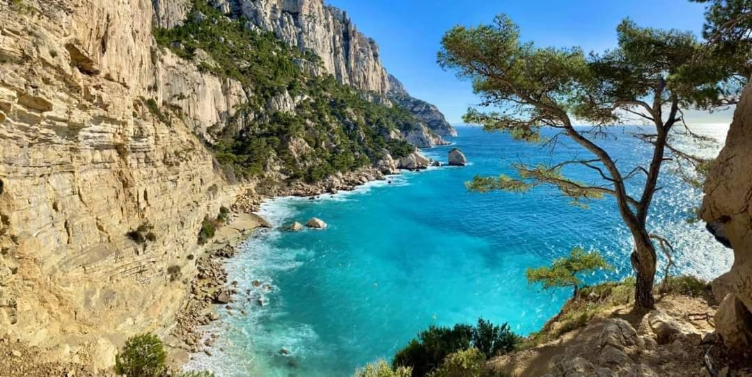 Mon petit Paradis, Cassis centre Apt 90 m2, 200 m Mer, terr plein sud, clim park privé Exterior foto
