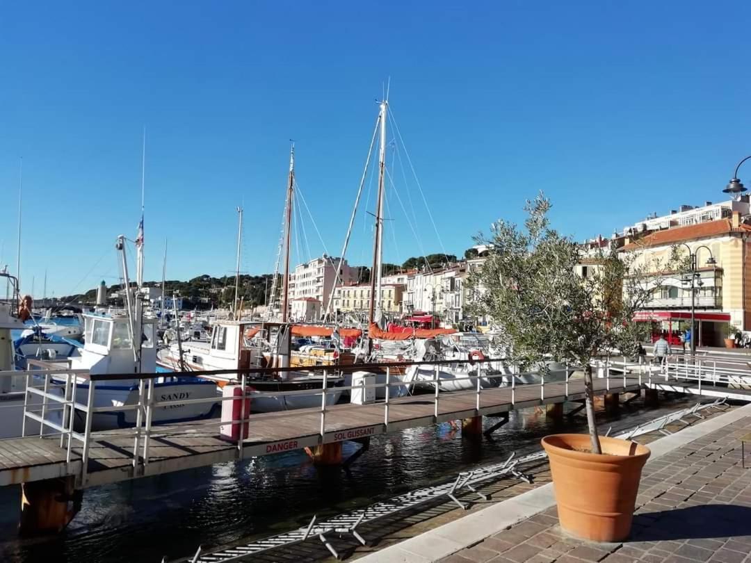 Mon petit Paradis, Cassis centre Apt 90 m2, 200 m Mer, terr plein sud, clim park privé Exterior foto